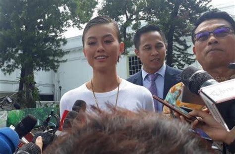 Jokowi Meets Agnez Mo: Indonesian Superstar Brings Jakarta Vibe to Helsinki!