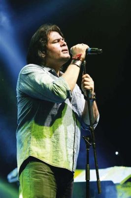 Shafqat Amanat Ali Khanin Konsertti Helsingissä: Pakistansinen Laulunvoima Saapuu Lumoamaan Suomeen!