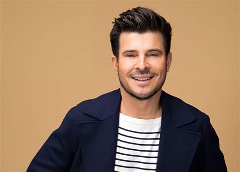 Vincent Niclo & The Symphonics: A Melodious Affair That Left Fans Spellbound!